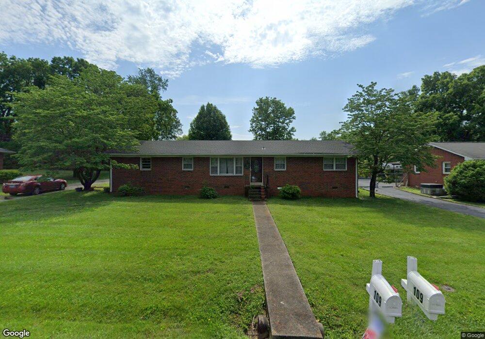 109 Burrum Dr, Shelbyville, TN 37160 - photo 1