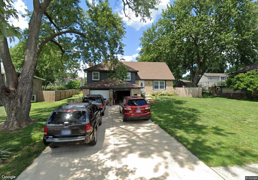 11818 W 72nd St, Shawnee, KS 66203 - photo 1
