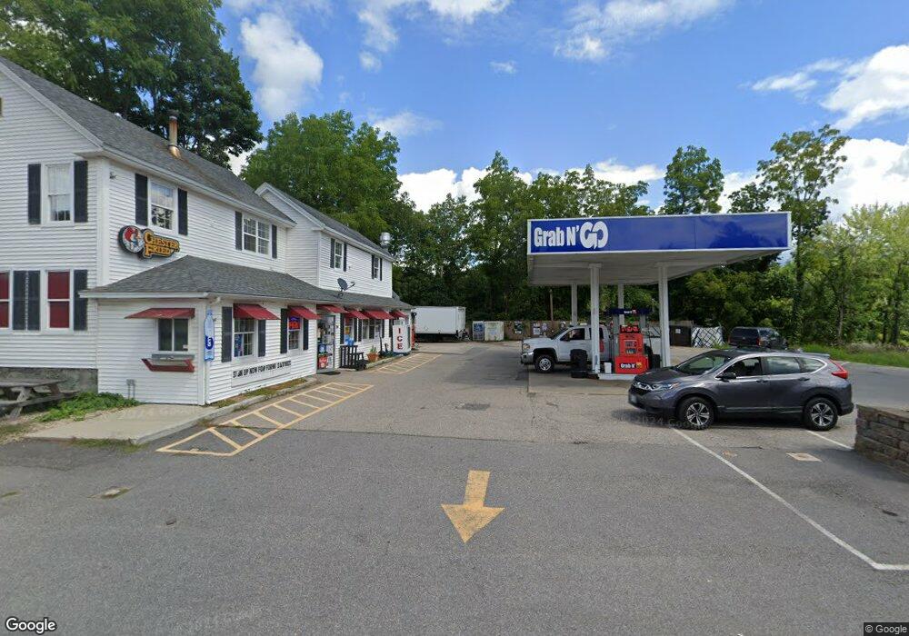 35 N Main St unit 1, Newmarket, NH 03857 - photo 1