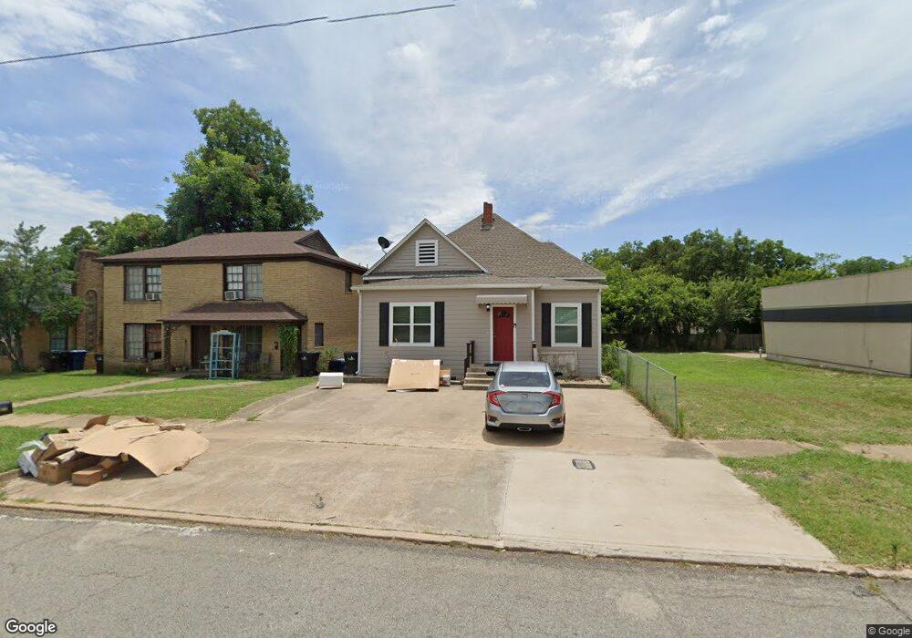 908 W Main St, Denison, TX 75020 - photo 1