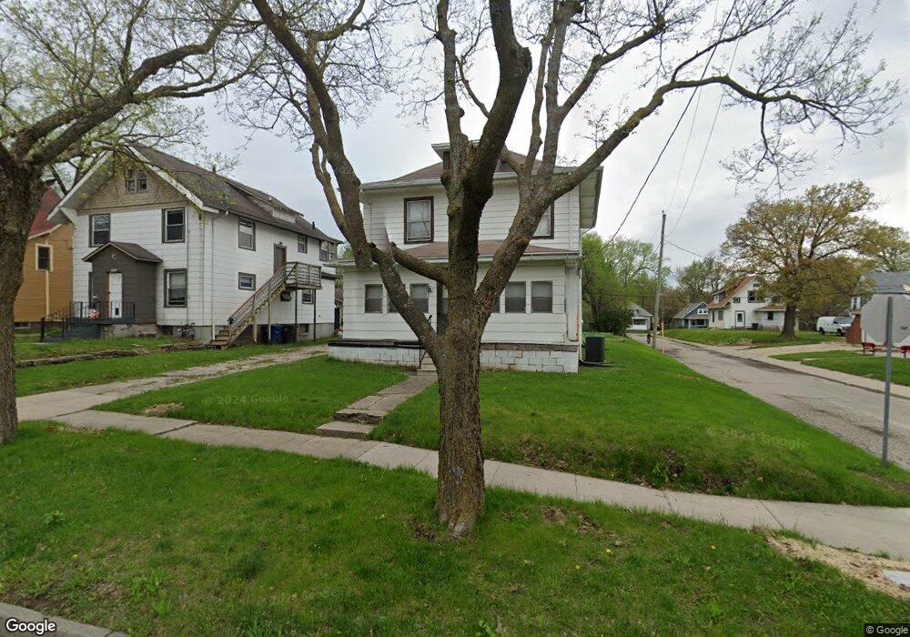 1934 9th St, Des Moines, IA 50314 - photo 1