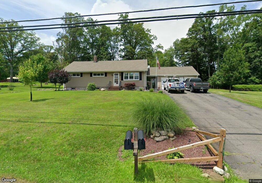 137 Nuangola Rd, Mountain Top, PA 18707 - photo 1