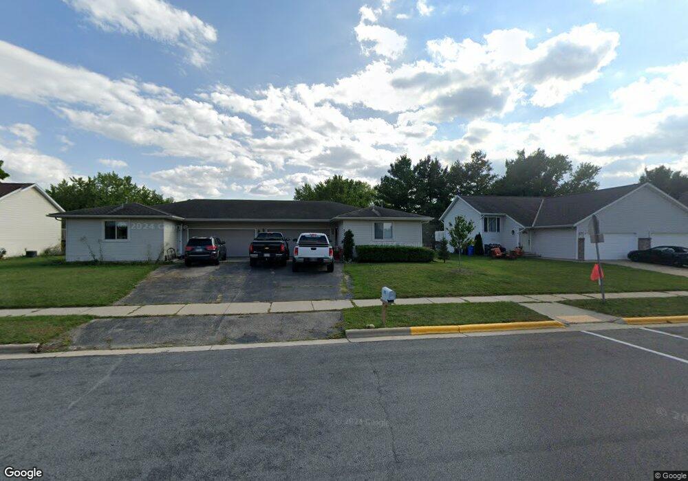 213 Division St, Brooklyn, WI 53521 - photo 1