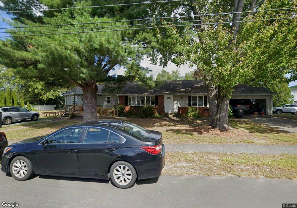 5 Arthur St, Easthampton, MA 01027 - photo 1