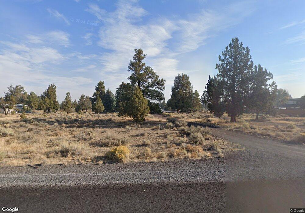 64860 Mcgrath Rd, Bend, OR 97701 - photo 1