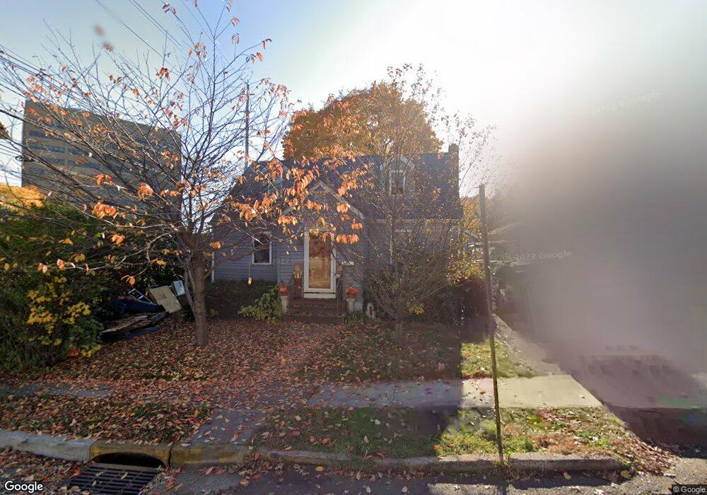 32 Elizabeth St, Rutherford, NJ 07070 - photo 1