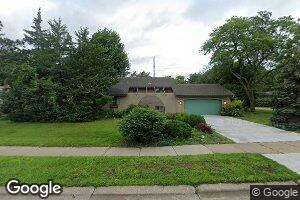 4795 Victoria St N, Saint Paul, MN 55126