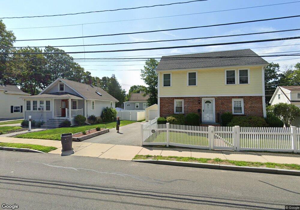 2 Spring Ln, Stoneham, MA 02180 - photo 1