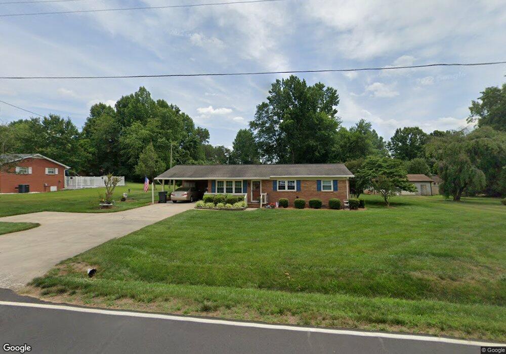 131 Fairdale Rd, Statesville, NC 28625 - photo 1