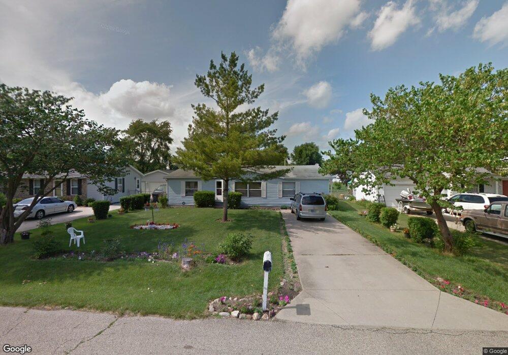 1306 Moffat Ln, Elkhart, IN 46517 - photo 1