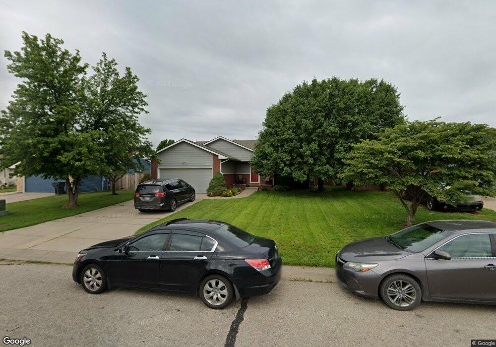 1713 N Wedgewood Ct, Mulvane, KS 67110 - photo 1