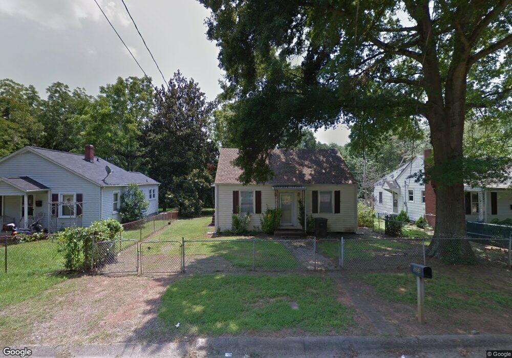 523 Hickory Ave, Statesville, NC 28677 - photo 1