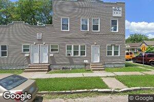 332 Oak St, Davenport, IA 52802