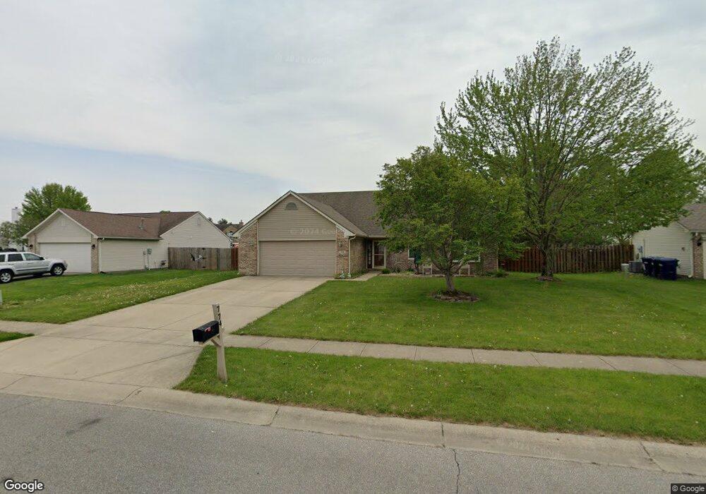 774 Hummingbird Ln, Whiteland, IN 46184 - photo 1