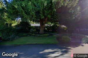 8405 SE 62nd St, Mercer Island, WA 98040