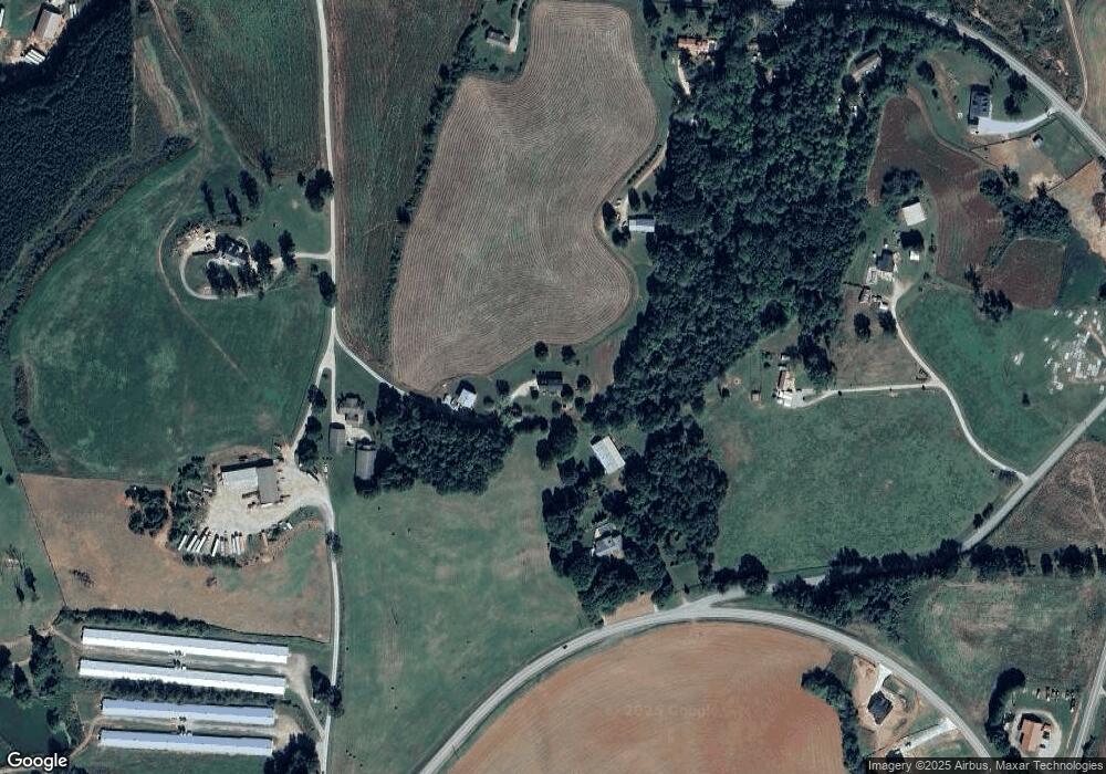 6838 Holly Springs Rd, Clermont, GA 30527 - photo 1