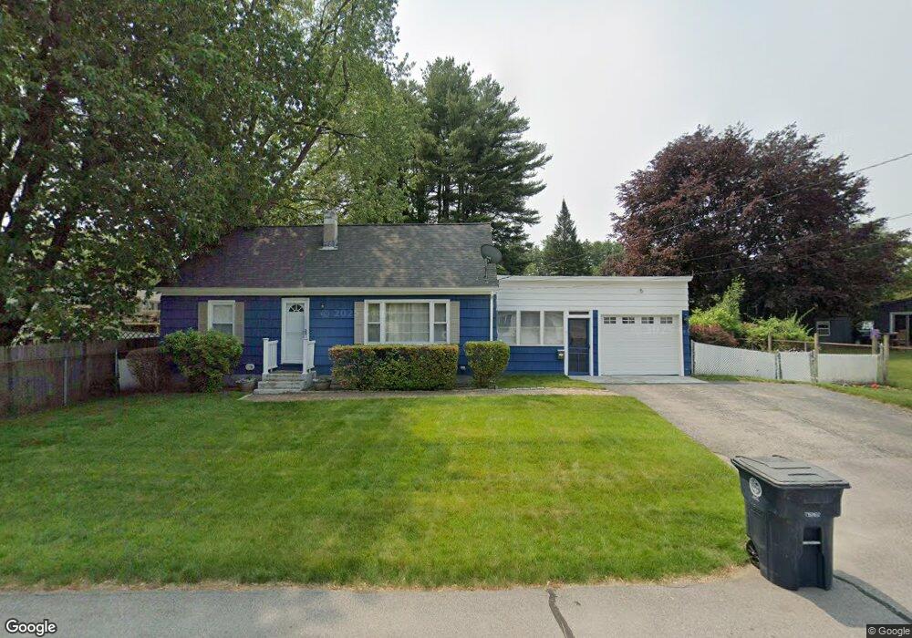 3 Swan St, Nashua, NH 03060 - photo 1