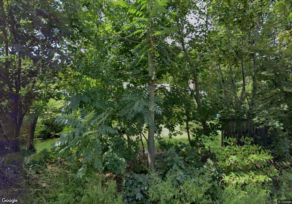 550 Concord St, Holliston, MA 01746 - photo 1