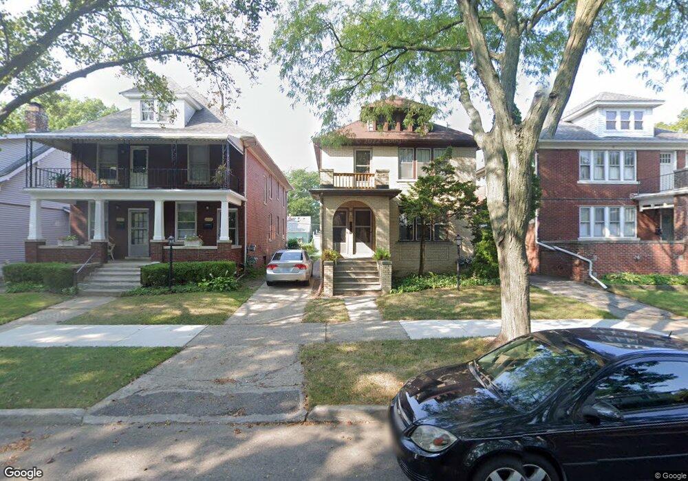 1247 Lakepointe St unit 1249, Grosse Pointe Park, MI 48230 - photo 1