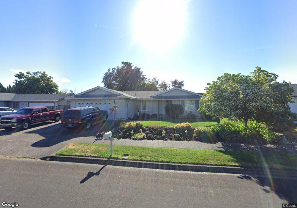 2135 8th St, Springfield, OR 97477 - photo 1