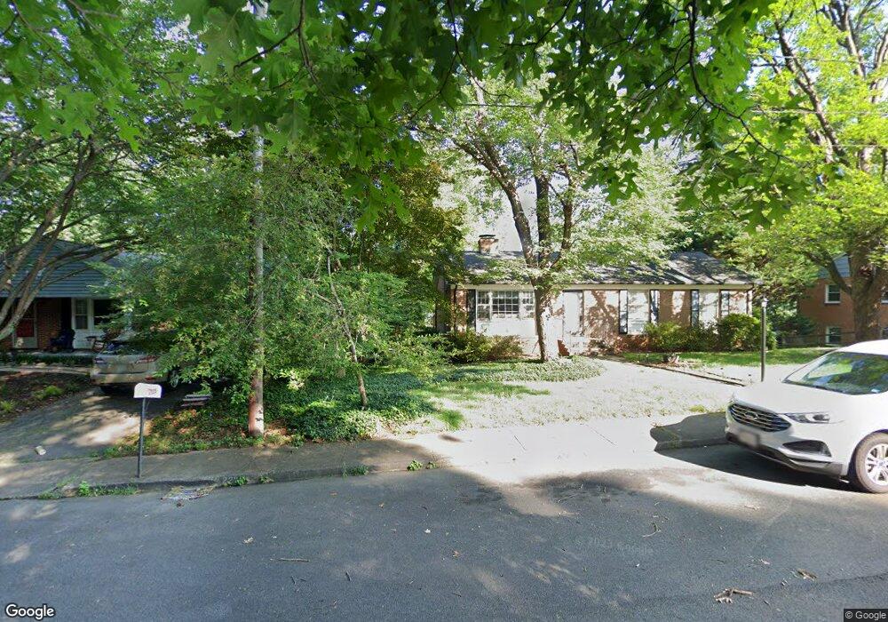 2039 Wakefield Rd, Charlottesville, VA 22901 - photo 1