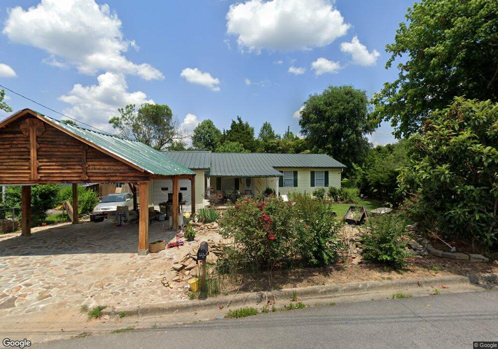 804 Jamestown Ct, Dalton, GA 30721 - photo 1