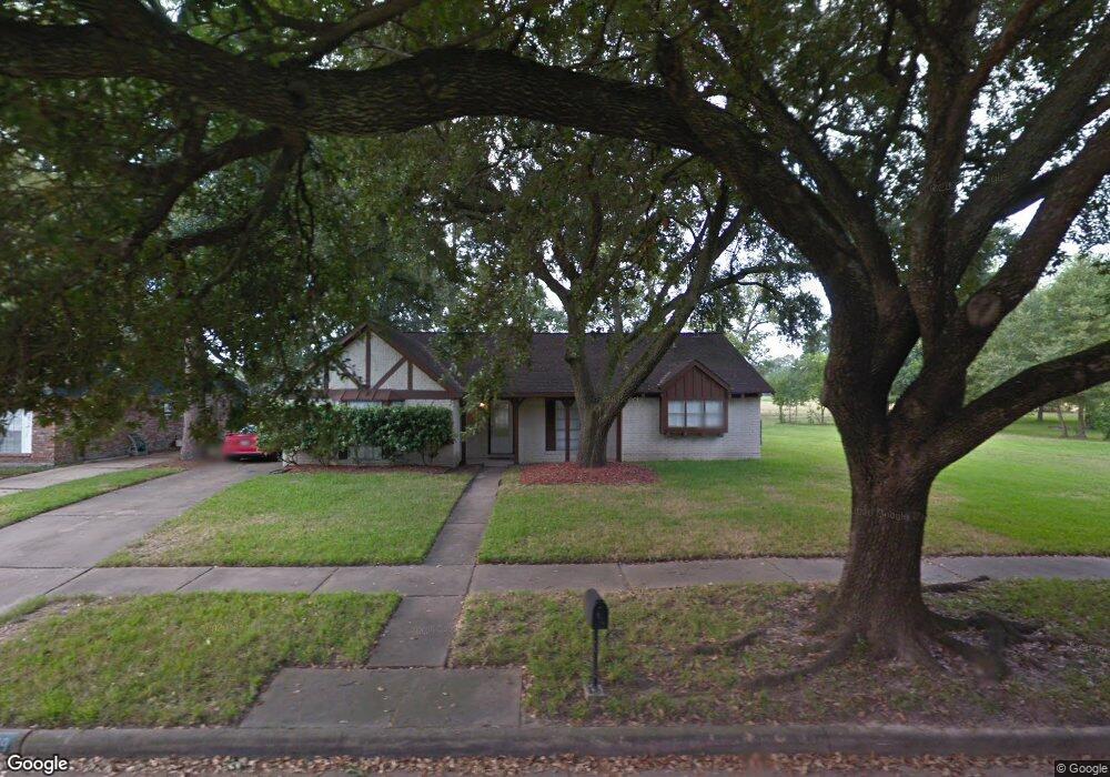 5939 Darkwood Dr, Houston, TX 77088 - photo 1