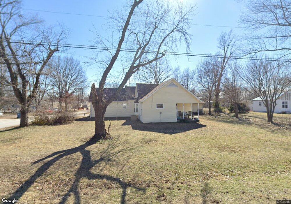 616 Locust St, Carl Junction, MO 64834 - photo 1