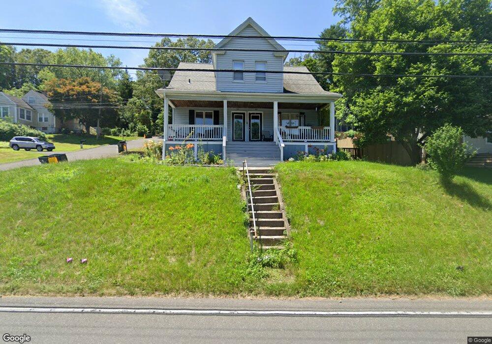 82 Maple St, Seymour, CT 06483 - photo 1