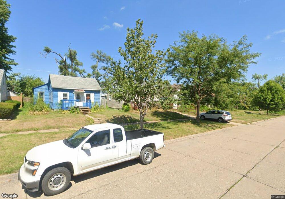 1246 18th Ave SW, Cedar Rapids, IA 52404 - photo 1