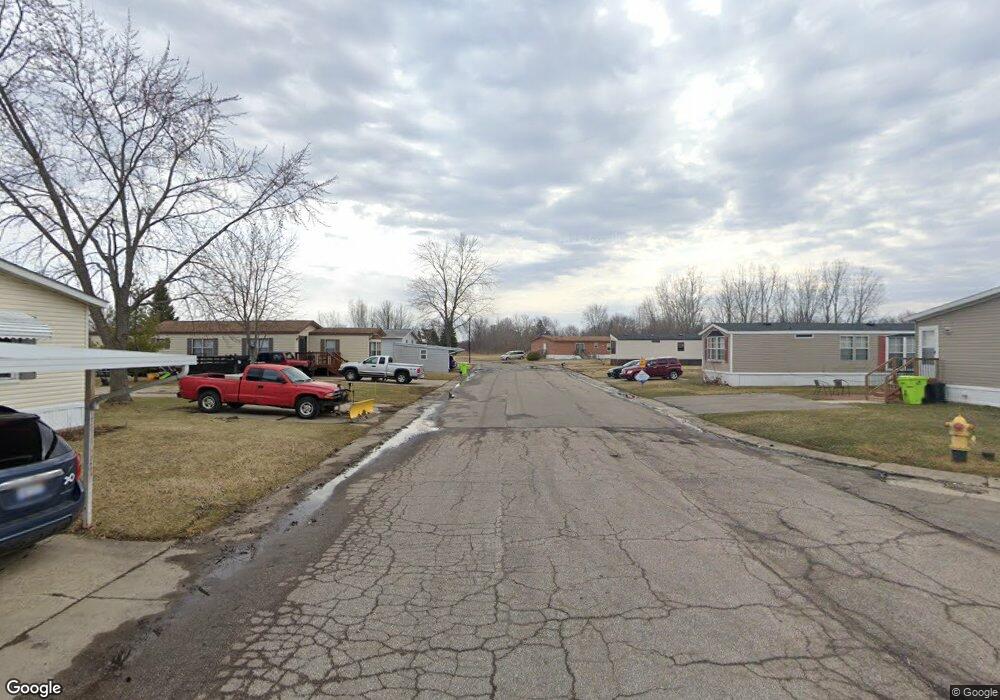 46 13 Colonies Ln, Flint, MI 48507 - photo 1