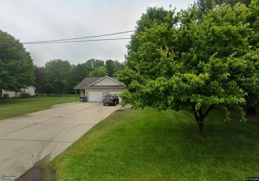 10709 Oakland Dr, Portage, MI 49024 - photo 1