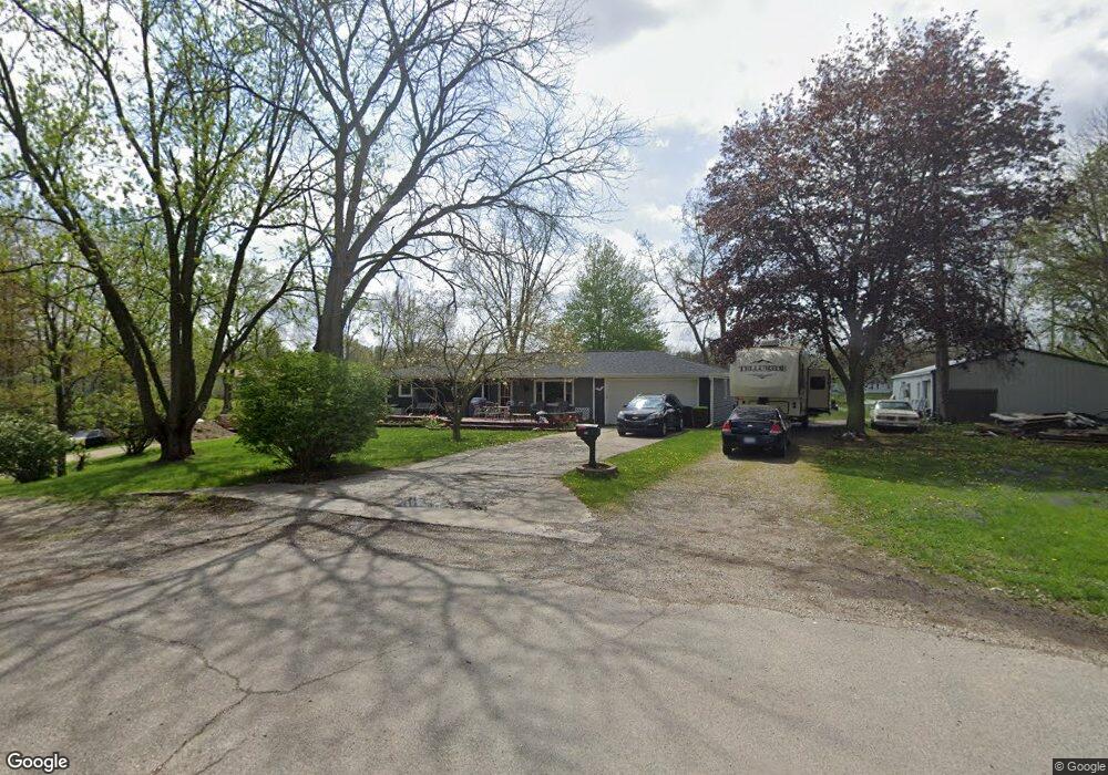 954 Bradish St, Adrian, MI 49221 - photo 1