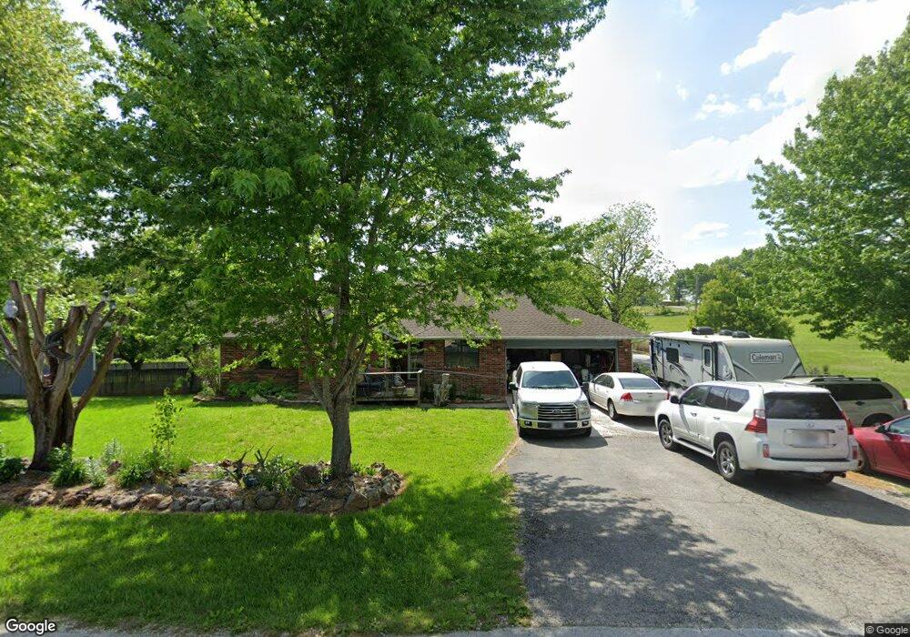 909 N 38th St, Nixa, MO 65714 - photo 1