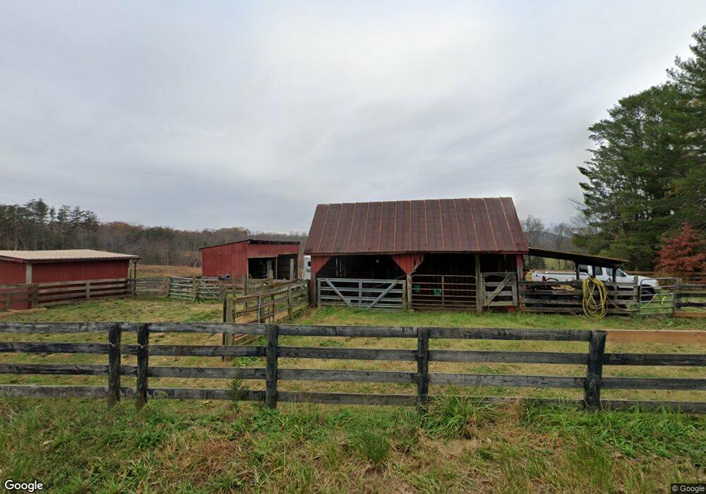 447 Tinsley Dr, Radiant, VA 22732 - photo 1