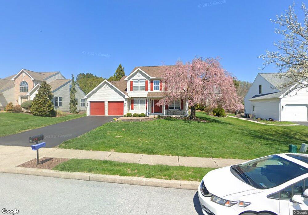 125 Limestone Dr, Reading, PA 19606 - photo 1