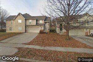 905 N Gunnison Way, Lawrence, KS 66049