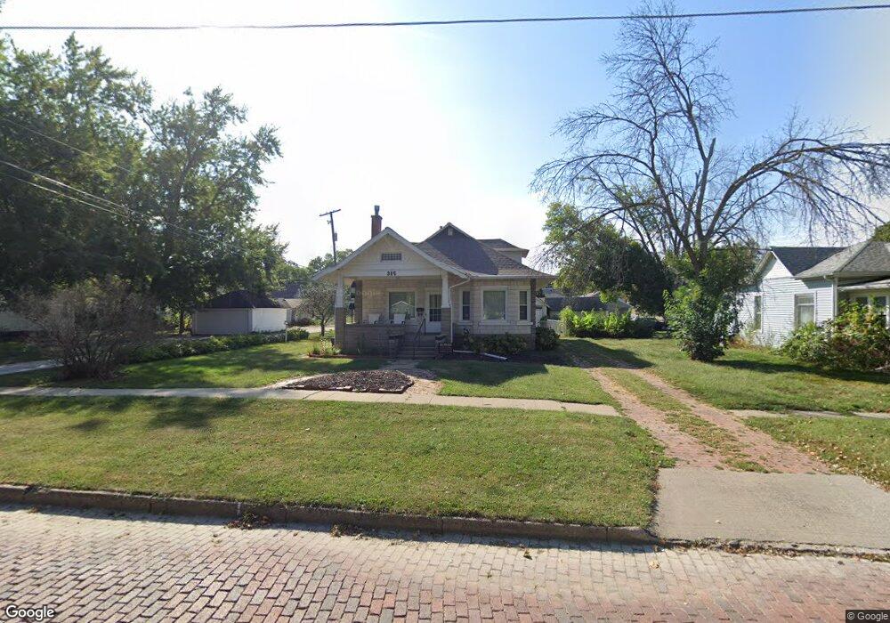 315 N 9th St, Adel, IA 50003 - photo 1