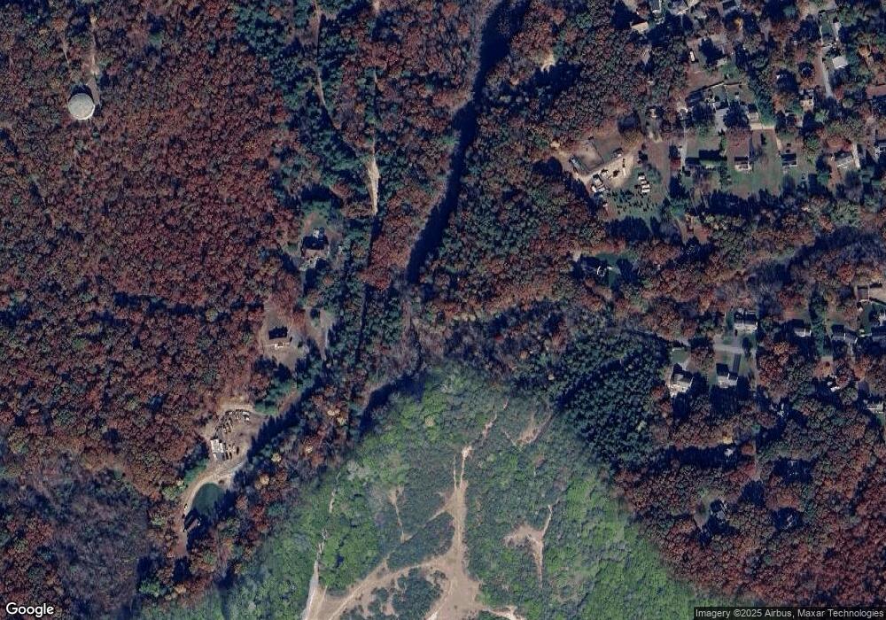 9 Quickstream St, Blackstone, MA 01504 - photo 1