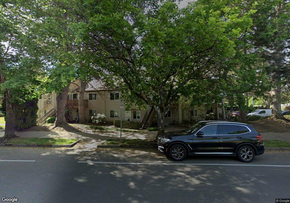 12058 SW Conestoga Dr unit 2, Beaverton, OR 97008 - photo 1