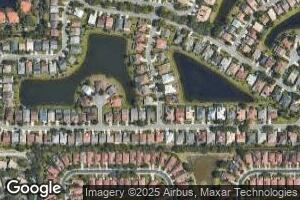 2621 White Cedar Ln, Naples, FL 34109