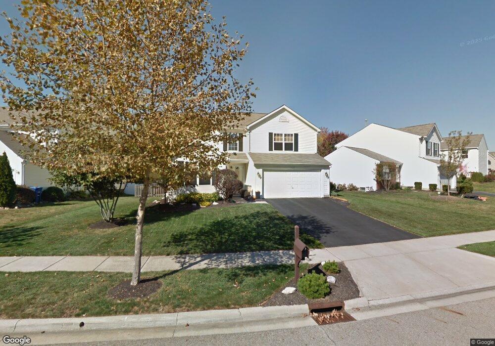 1136 Pebble Brook Dr, Columbus, OH 43240 - photo 1