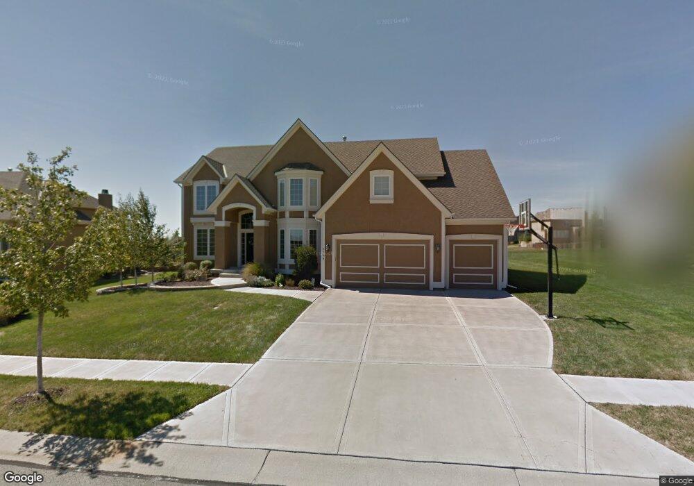 8108 Longview Rd, Lenexa, KS 66220 - photo 1