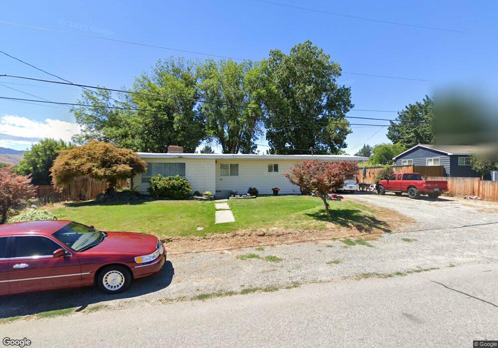 784 N Jonathan Ave, East Wenatchee, WA 98802 - photo 1