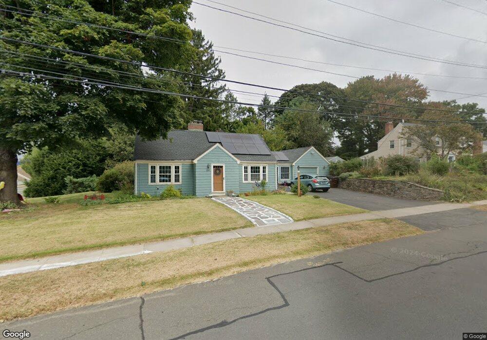 116 Ledgewood Rd, West Hartford, CT 06107 - photo 1