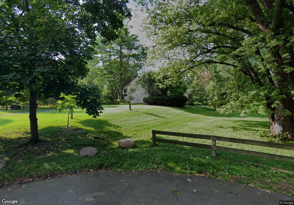 607 Tucker Dr, Worthington, OH 43085 - photo 1