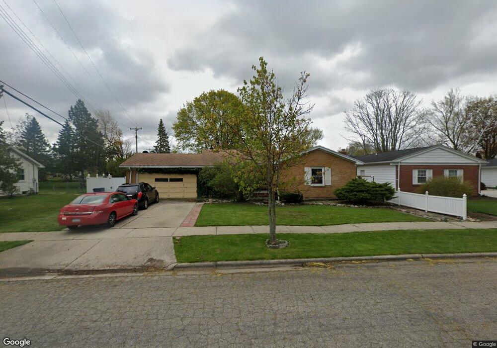 3315 Springbrook Ln, Lansing, MI 48917 - photo 1