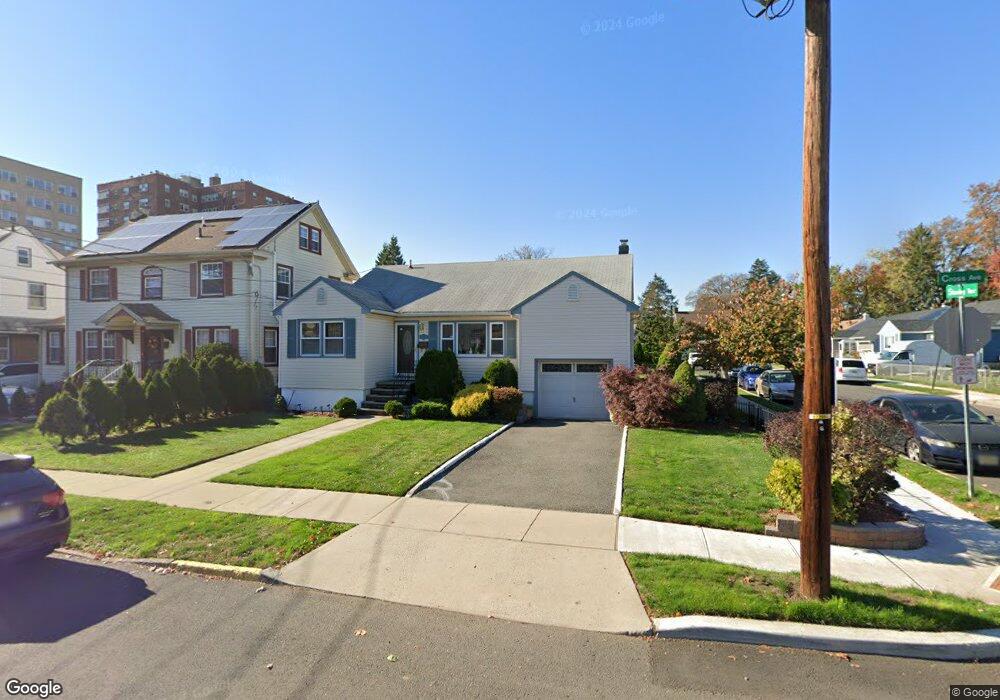 828 Cross Ave unit 32, Elizabeth, NJ 07208 - photo 1