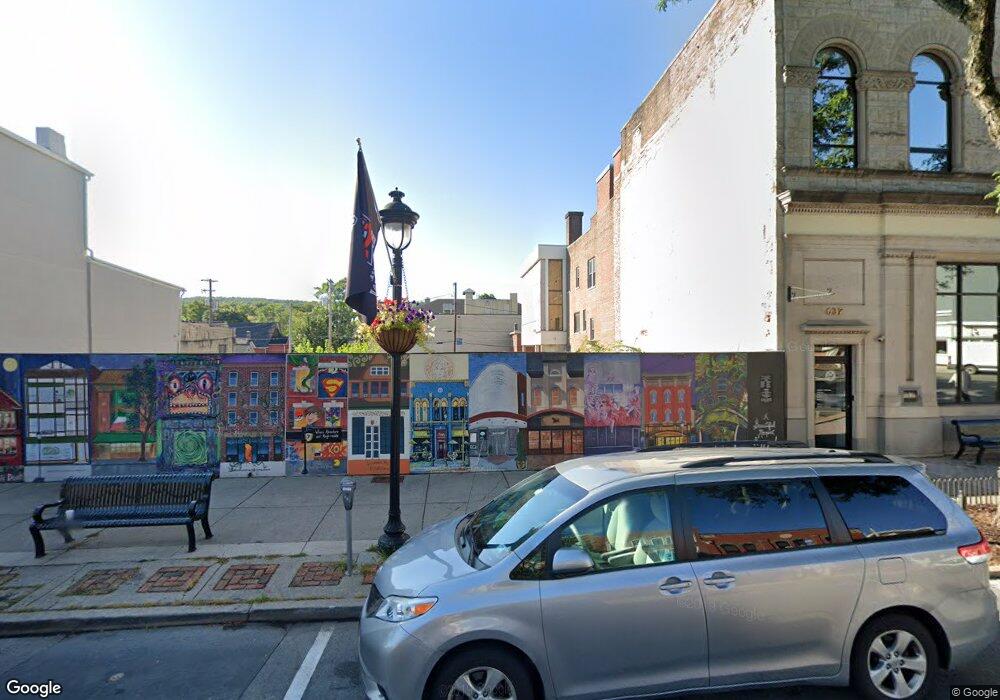 633 Main St, Stroudsburg, PA 18360 - photo 1