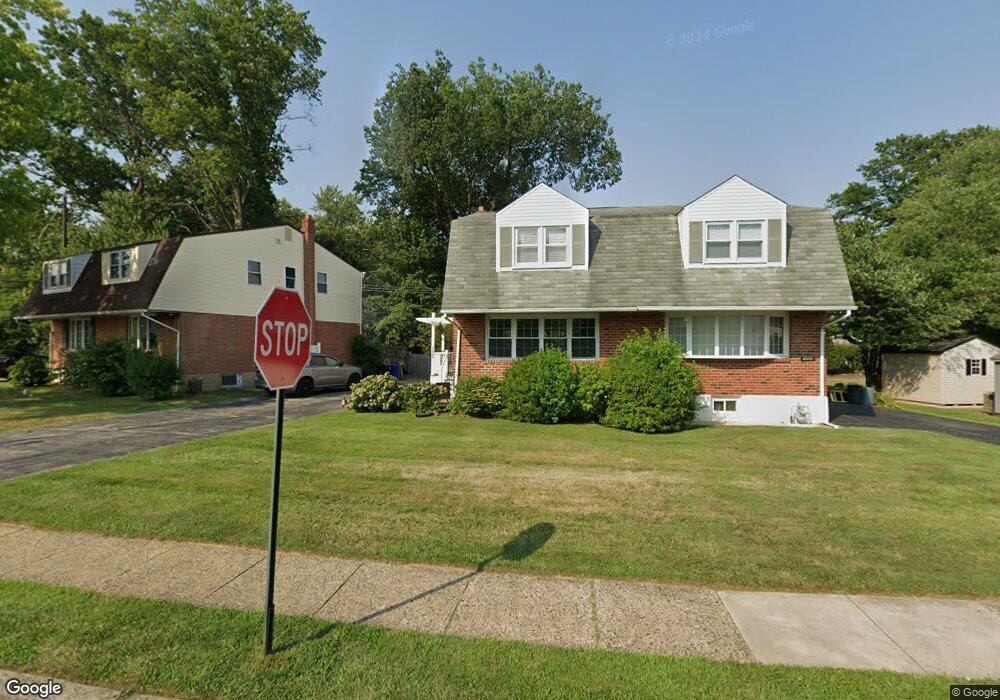 1549 Parklane Rd, Swarthmore, PA 19081 - photo 1